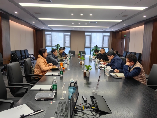 081d5d18f4069fc06b067830c365afe