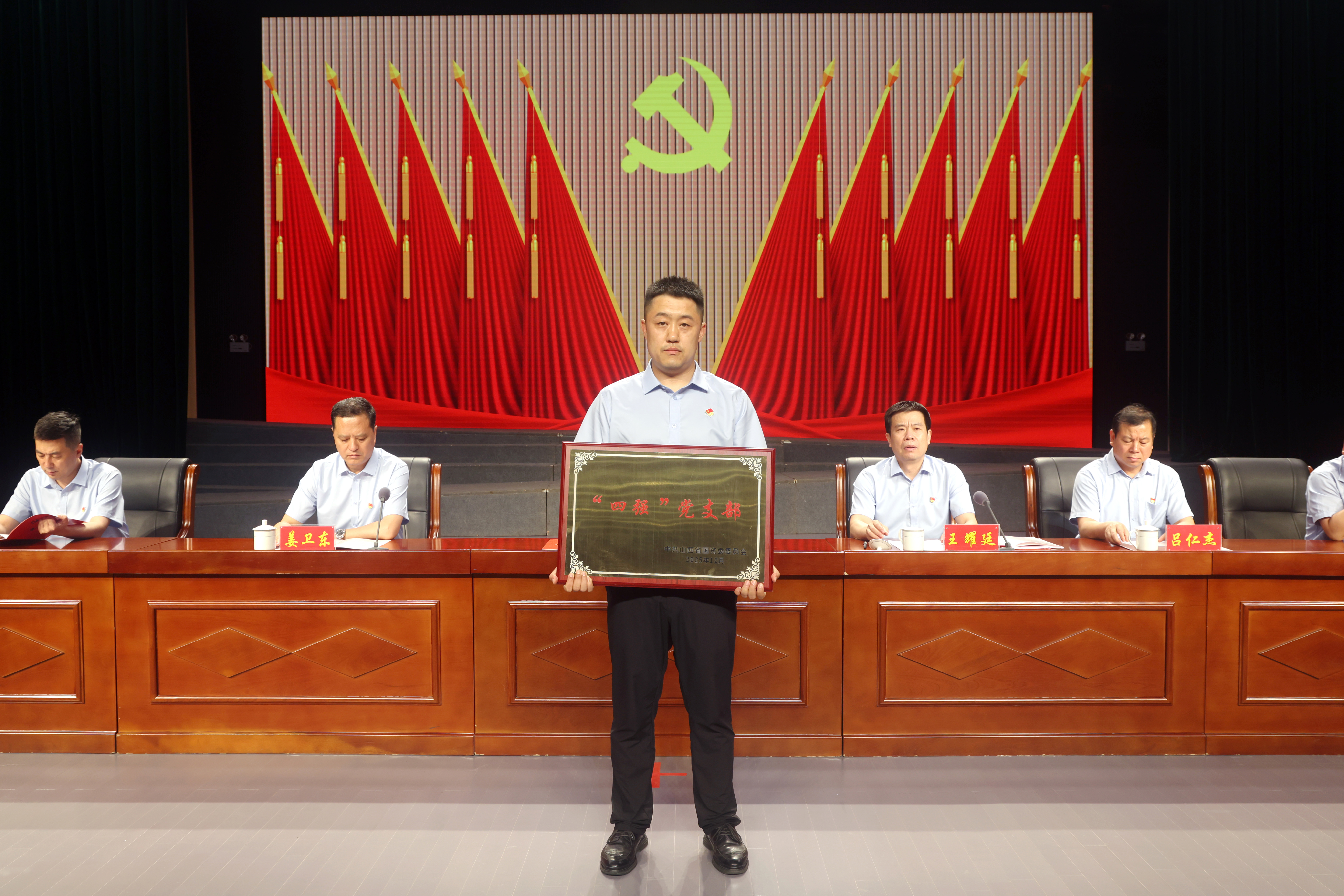 �佱2.jpg