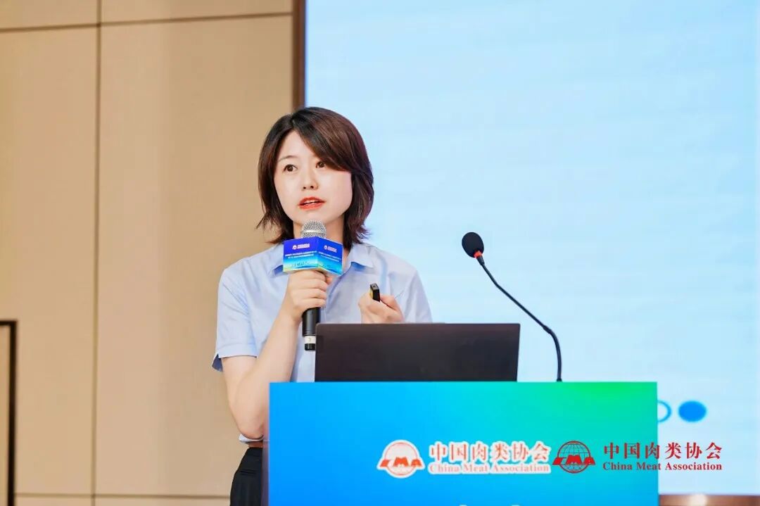 ����ʳƷ�뷢�͹�ҵ����֧�ָ߼�����ʦ��ѩ�